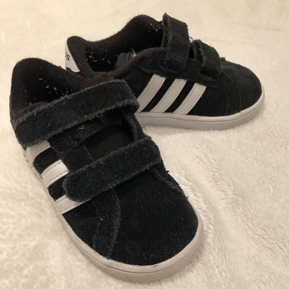 Adidas - toddler size 6